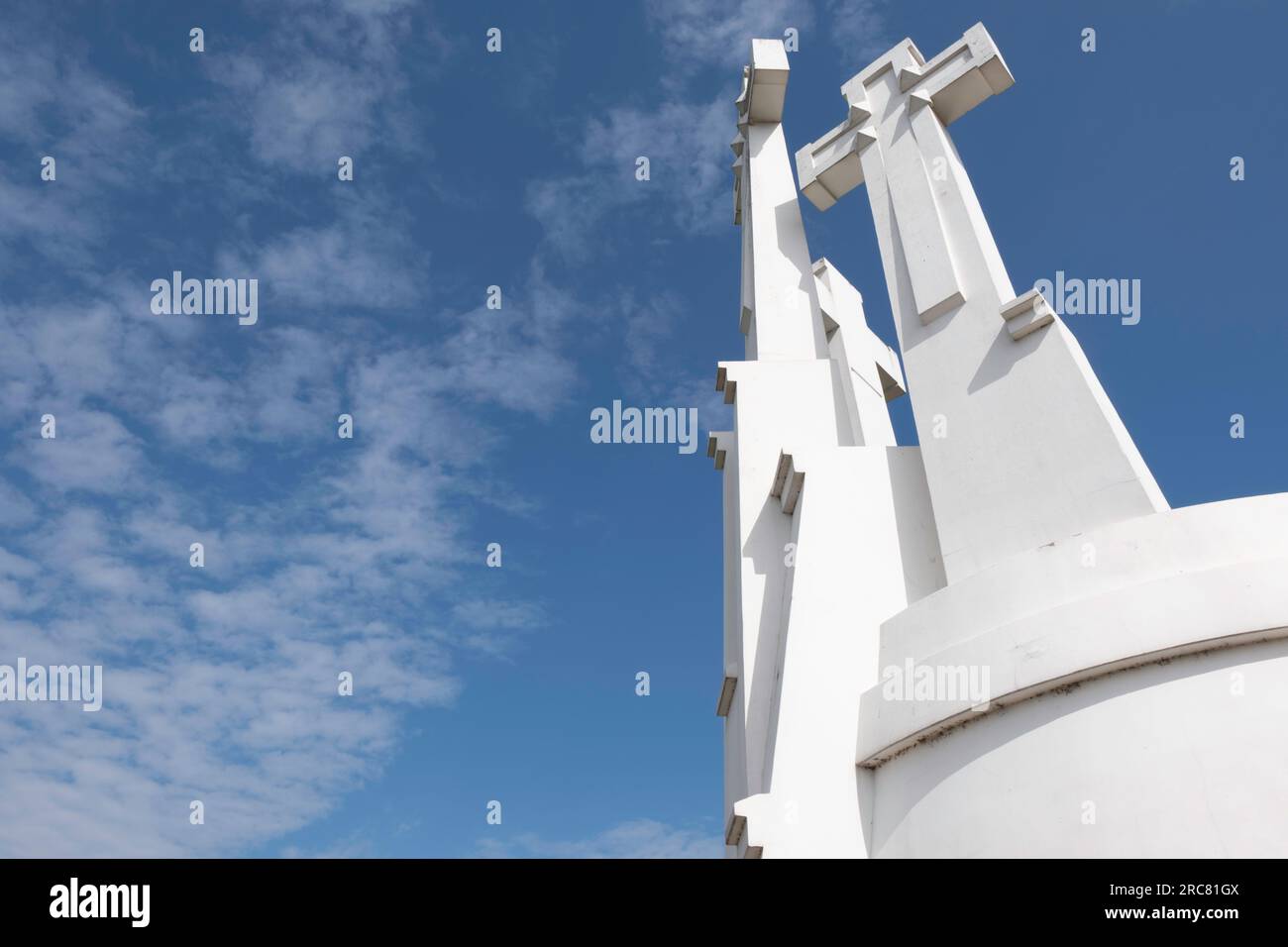 Il memoriale della collina delle tre croci è un simbolo dell'identità nazionale a Vilnius, in Lituania Foto Stock