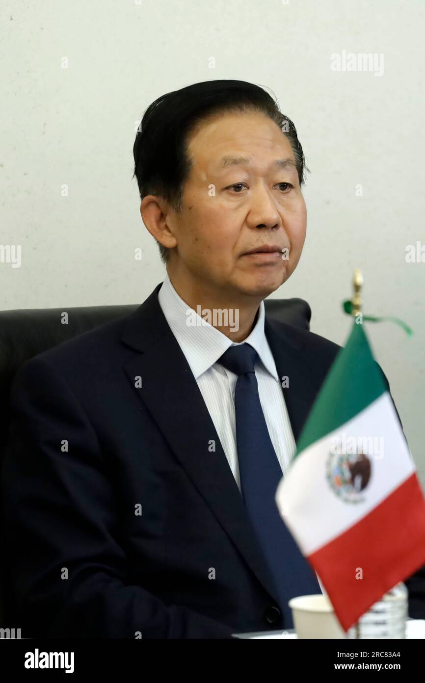 Non esclusiva: 12 luglio 2023, città del Messico, Messico: Xiao Jie, vicepresidente del Comitato permanente del Congresso Nazionale del popolo del popolo Foto Stock