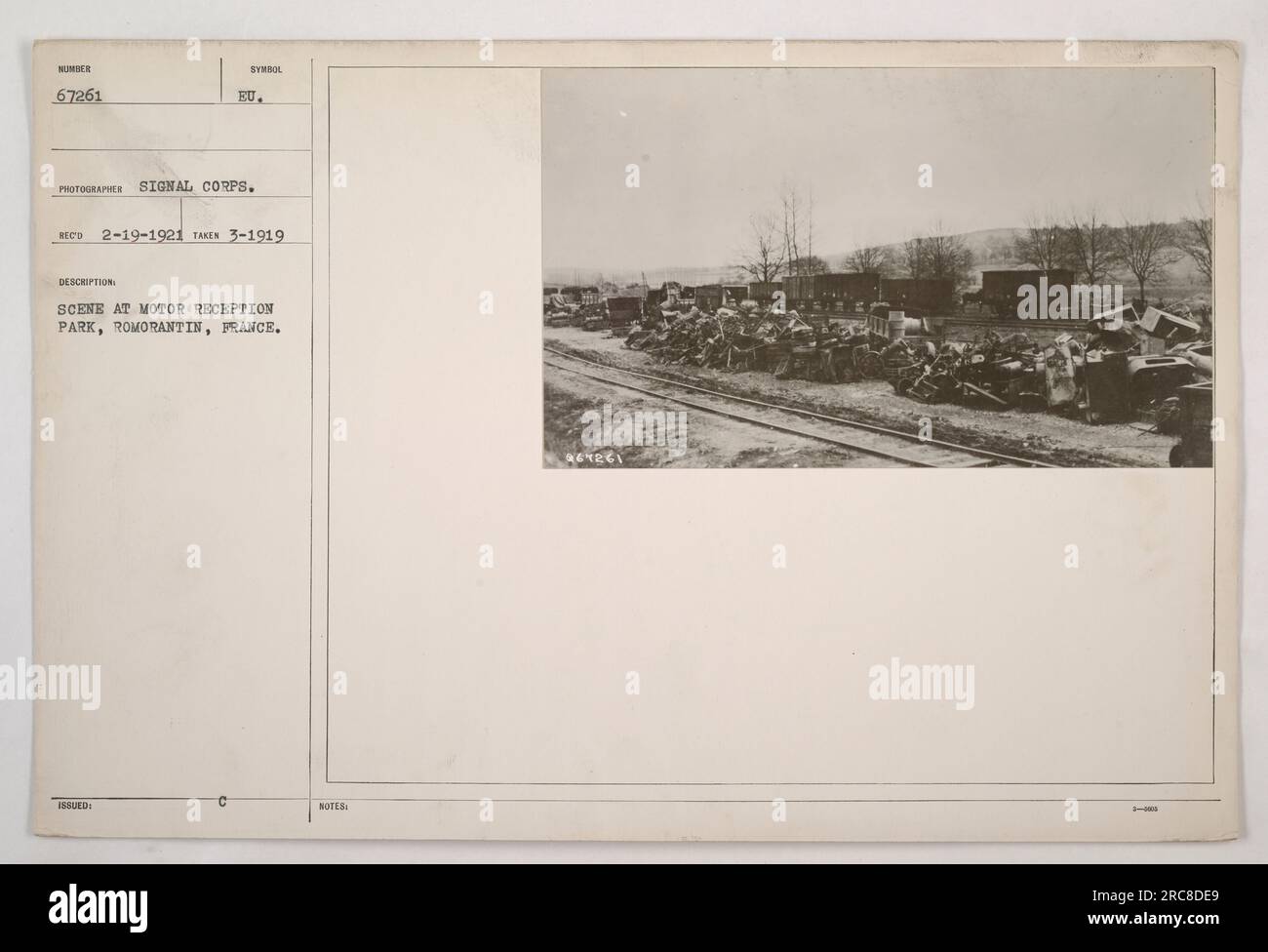 Soldati in un parco di accoglienza a Romorantin, Francia. La fotografia è stata scattata nel marzo 1919 e pubblicata dal Signal Corps. Foto Stock