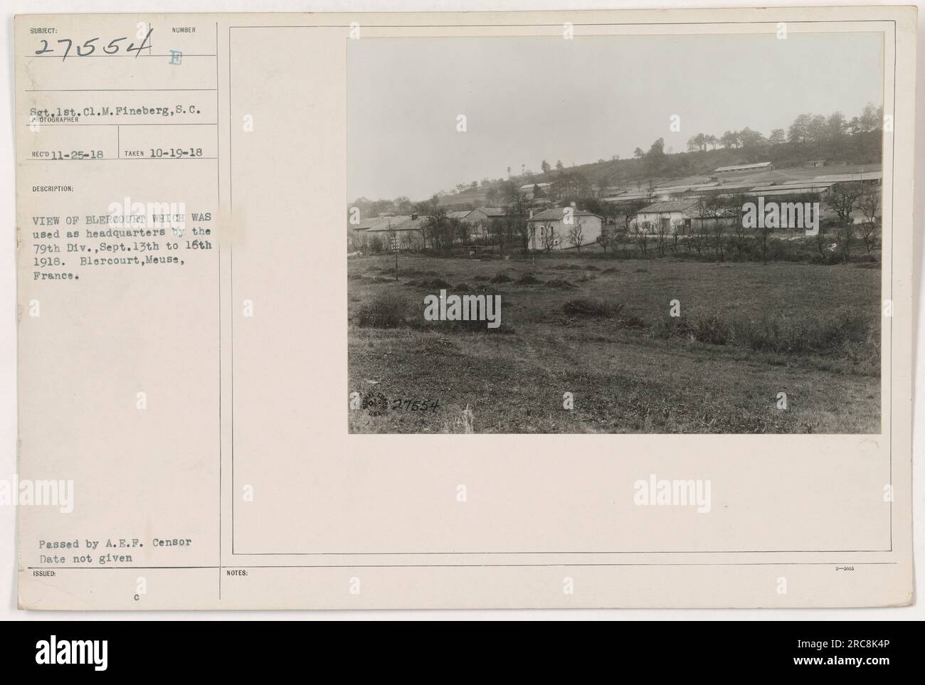 Veduta di Blercourt, Meuse, Francia, che ha servito come quartier generale della 79a Divisione dal 13 al 16 settembre 1918. Questa foto è stata scattata il 19 ottobre 1918 da Sgt. M. Fineberg, S.C. Fa parte della collezione delle attività militari americane durante la prima guerra mondiale, fotografia numero 27554." Foto Stock