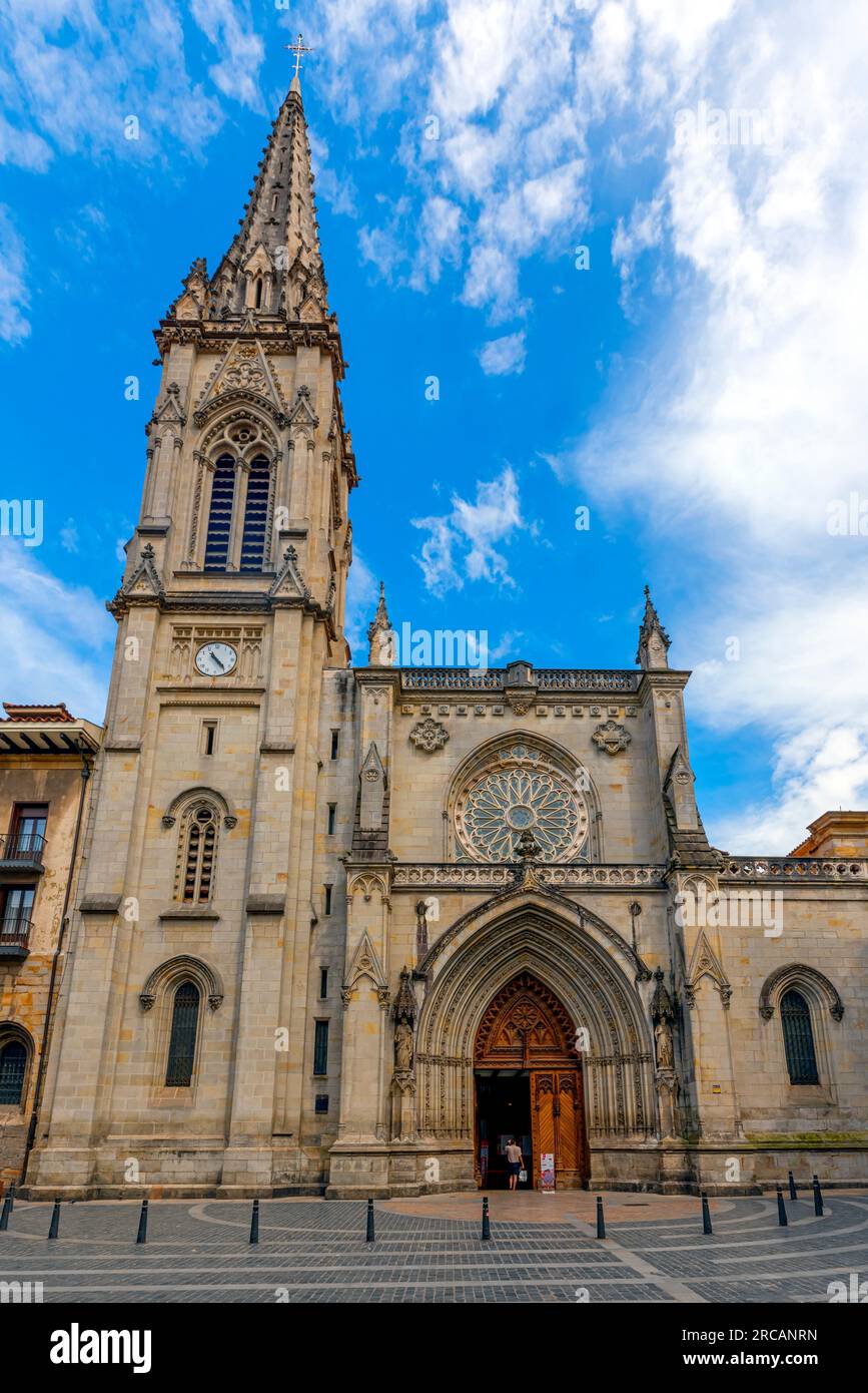 La cattedrale di Santiago è una chiesa cattolica romana nella città di Bilbao. La chiesa fu costruita tra il XIV e il XV secolo come principale chiesa parrocchiale di Bilbao. Foto Stock