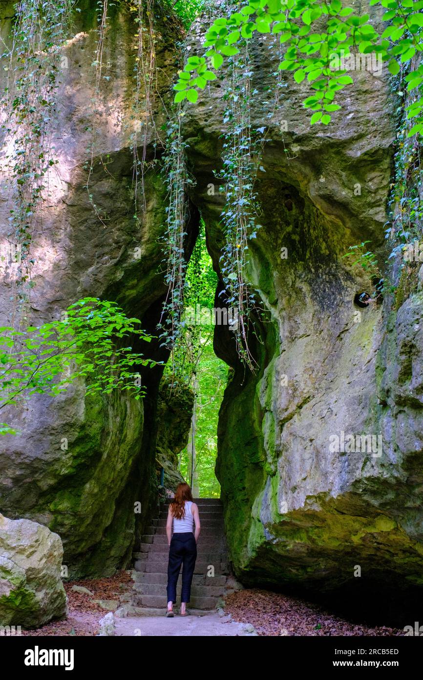 Split Rock, Rock Theatre, Ruin Theatre, Rock Garden Sanspareil, Wonsees, Svizzera Franconica, Baviera, Germania Foto Stock