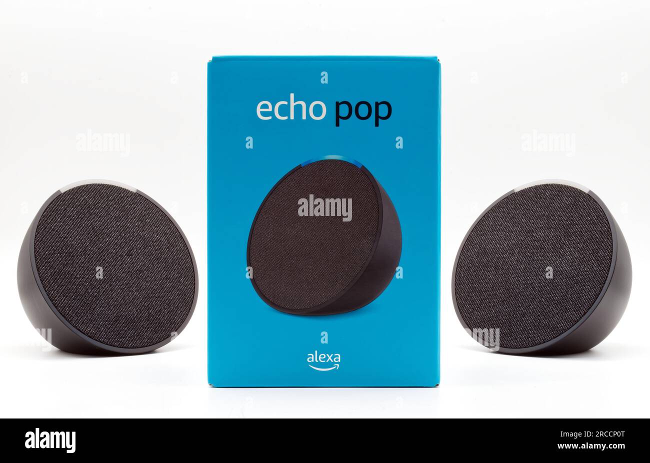 Amazon Echo Pop. Alexa, assistente virtuale ai. Foto Stock
