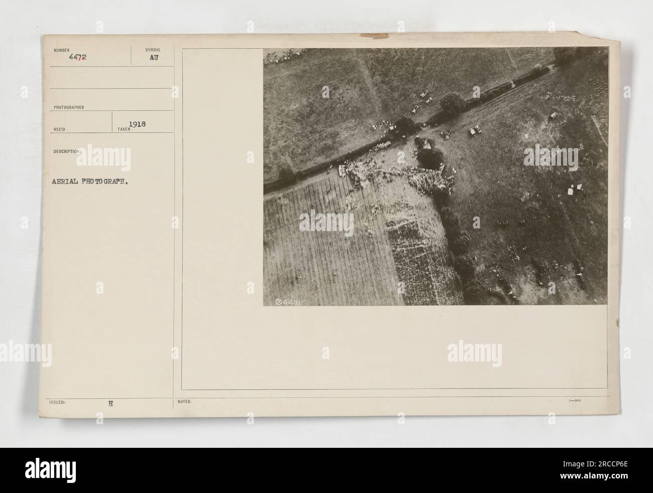 Fotografia aerea scattata nel 1918 durante la prima guerra mondiale. Il fotografo è elencato come Wunder, con la foto designata come SC-4472. Mostra una vista di Syrdol, con note aggiuntive e descrizioni relative all'immagine. Foto Stock