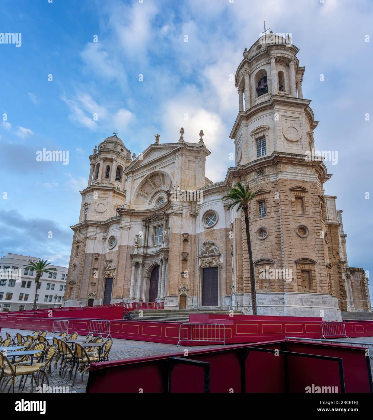 Facciata della cattedrale di Cadice - Cadice, Andalusia, Spagna Foto Stock