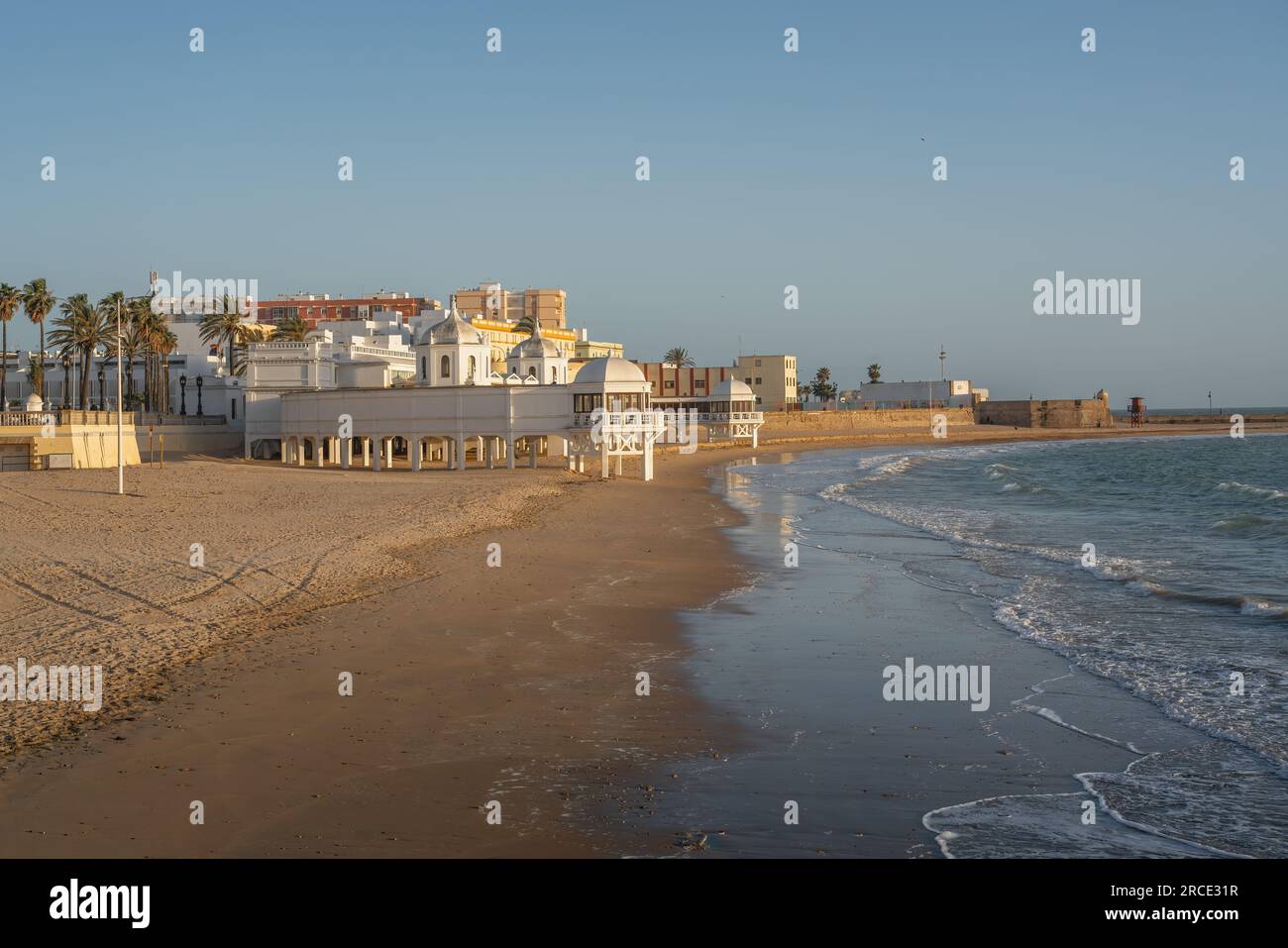 La Caleta Beach al tramonto - Cadice, Andalusia, Spagna Foto Stock