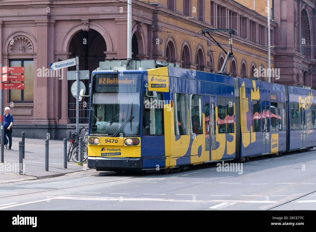 Bonn, Germania - 22 maggio 2023: Veduta della funivia pubblica nel centro di Bonn, Germania Foto Stock