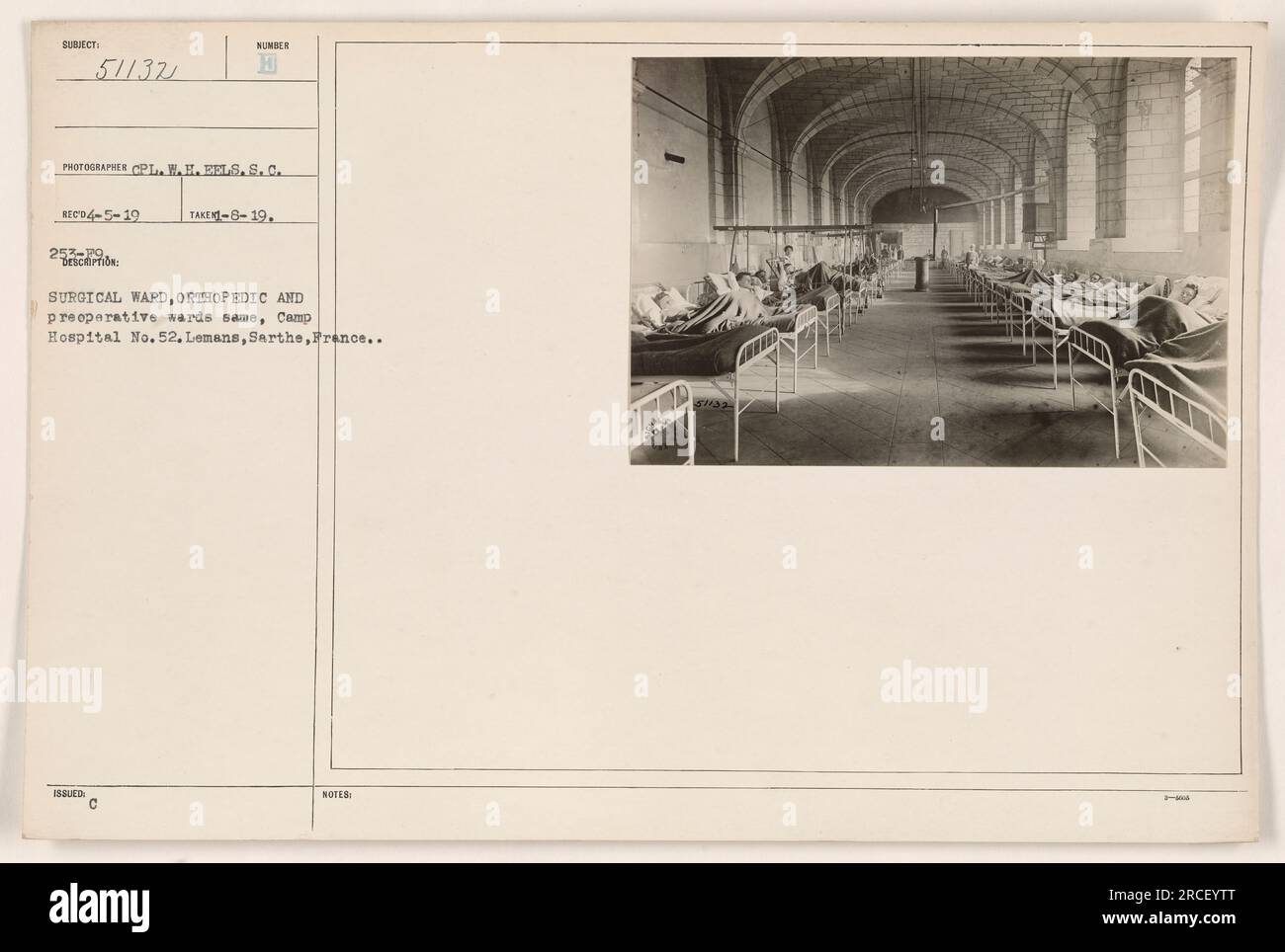 L'immagine mostra il reparto chirurgico, il reparto ortopedico e il reparto preoperatorio nella stessa sede presso l'ospedale Camp n. 52 a le Mans, Sarthe, Francia. La foto è stata scattata dal caporale H. H. Eels il 1 maggio 1919. Foto Stock