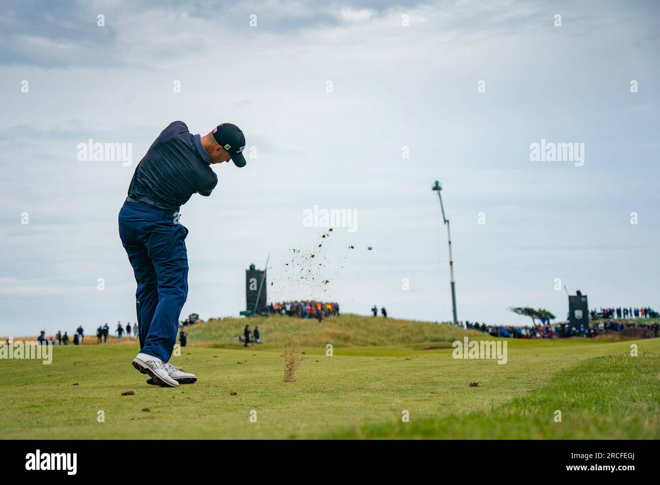 North Berwick, East Lothian, Scozia, Regno Unito. 14 luglio 2023. Justin Thomas gioca ad avvicinarsi all'undicesimo green al Genesis Scottish Open al Renaissance Club di North Berwick. Iain Masterton/Alamy Live News Foto Stock