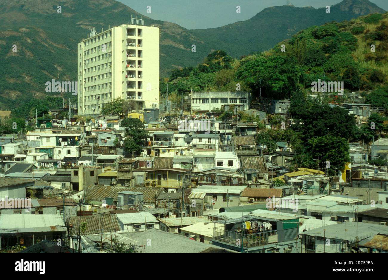 Il vecchio villaggio di Pok fu Lam sull'Hong Kong Isalnd a Hong Kong. Cina, Hong Kong, maggio 1997 Foto Stock