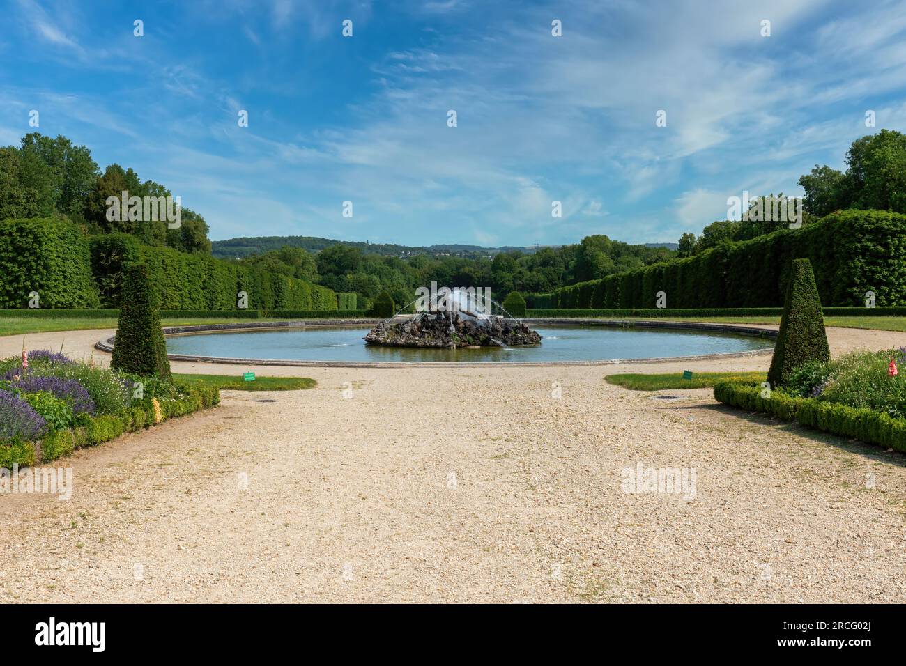 Fontana di Scilla nel Parco del Castello di Champs-sur-Marne - Francia Foto Stock