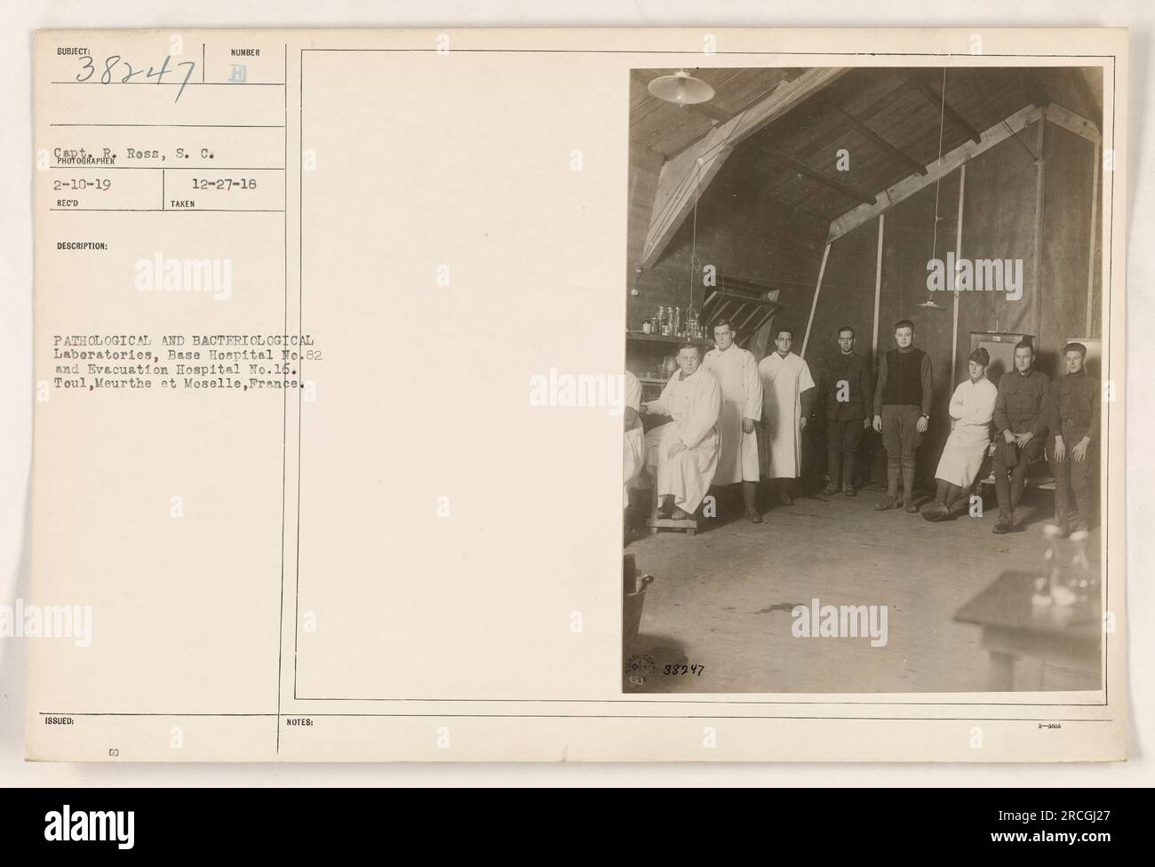 Questa immagine mostra i laboratori patologici e batteriologici del base Hospital 82 e dell'Evacuation Hospital No.15 di Toul, Meurthe et Moselle, Francia. È stata scattata il 10 febbraio 1919 e la descrizione della fotografia è stata ricevuta il 27 dicembre 1918, con il numero di riferimento te 538247. Foto Stock