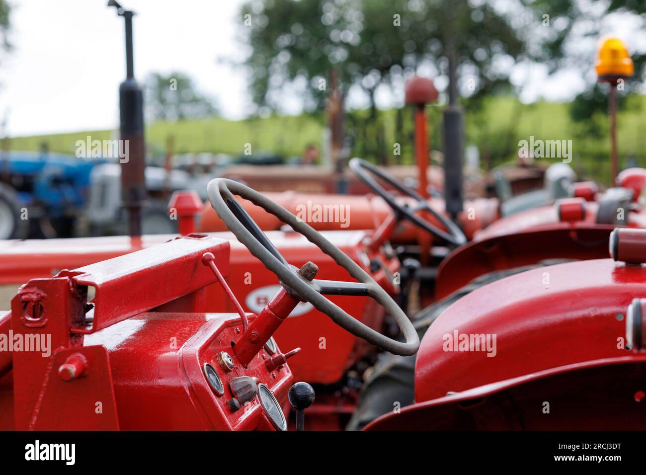 Trattori al Neath Steam and Vintage show Neath e Port Talbot Galles Foto Stock