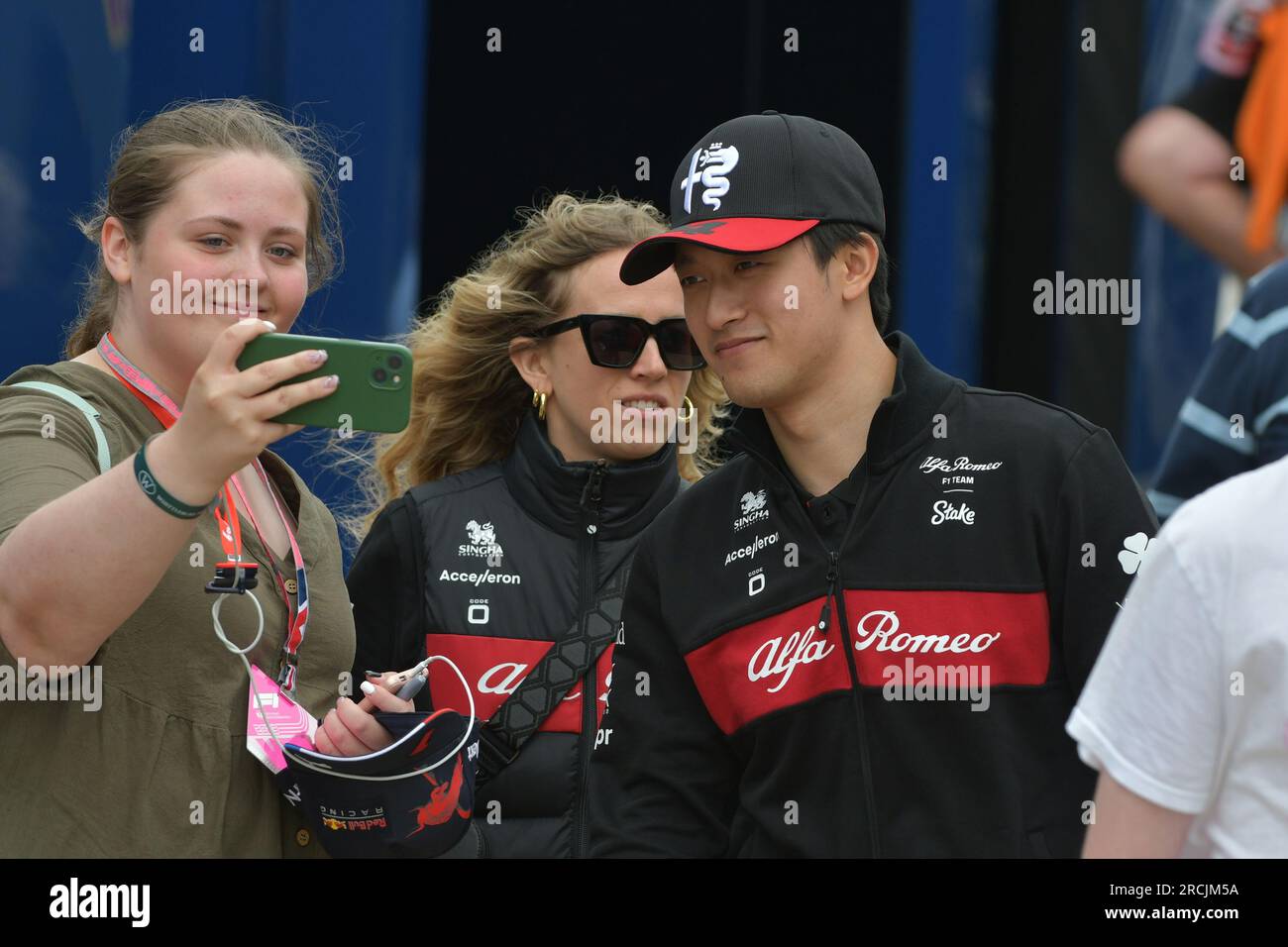 Zhou Guanyu 2023 Aramco Gran Premio di Gran Bretagna Foto Stock