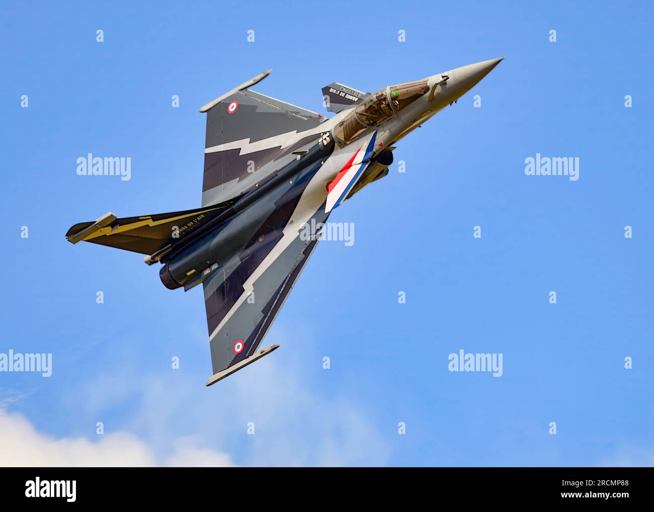 RAF Fairford, Gloucestershire, Regno Unito. 15 luglio 2023 - RAF Fairford, Gloucestershire. Evento: Royal International Air Tattoo 2023 didascalia: Foto: Mark Dunn/Alamy Live News (eventi) credito: Mark Dunn Photography/Alamy Live News Foto Stock