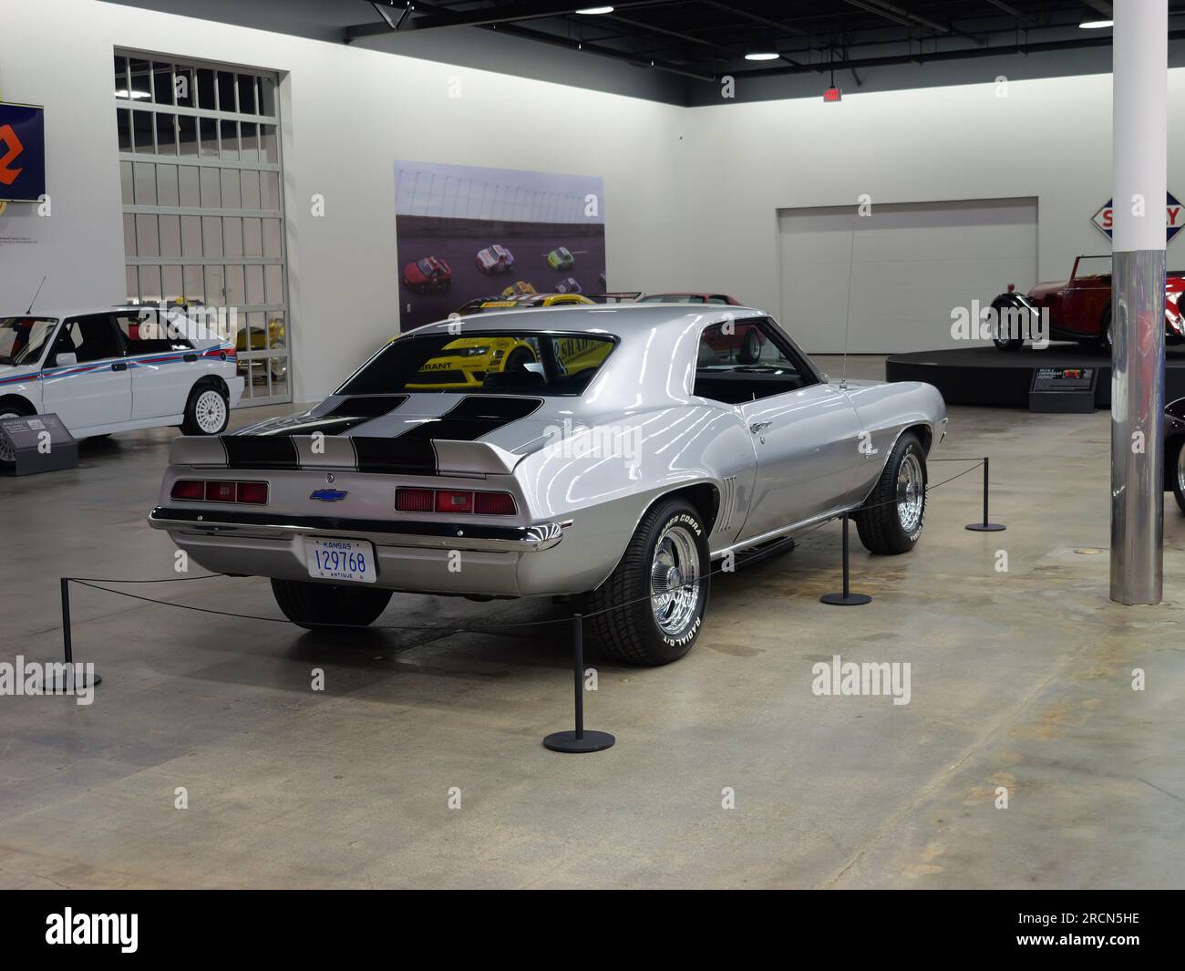 Manhattan, Kansas - 14 luglio 2023: Midwest Dream Car Collection - Custom, Classic, Muscle, Super Cars Foto Stock