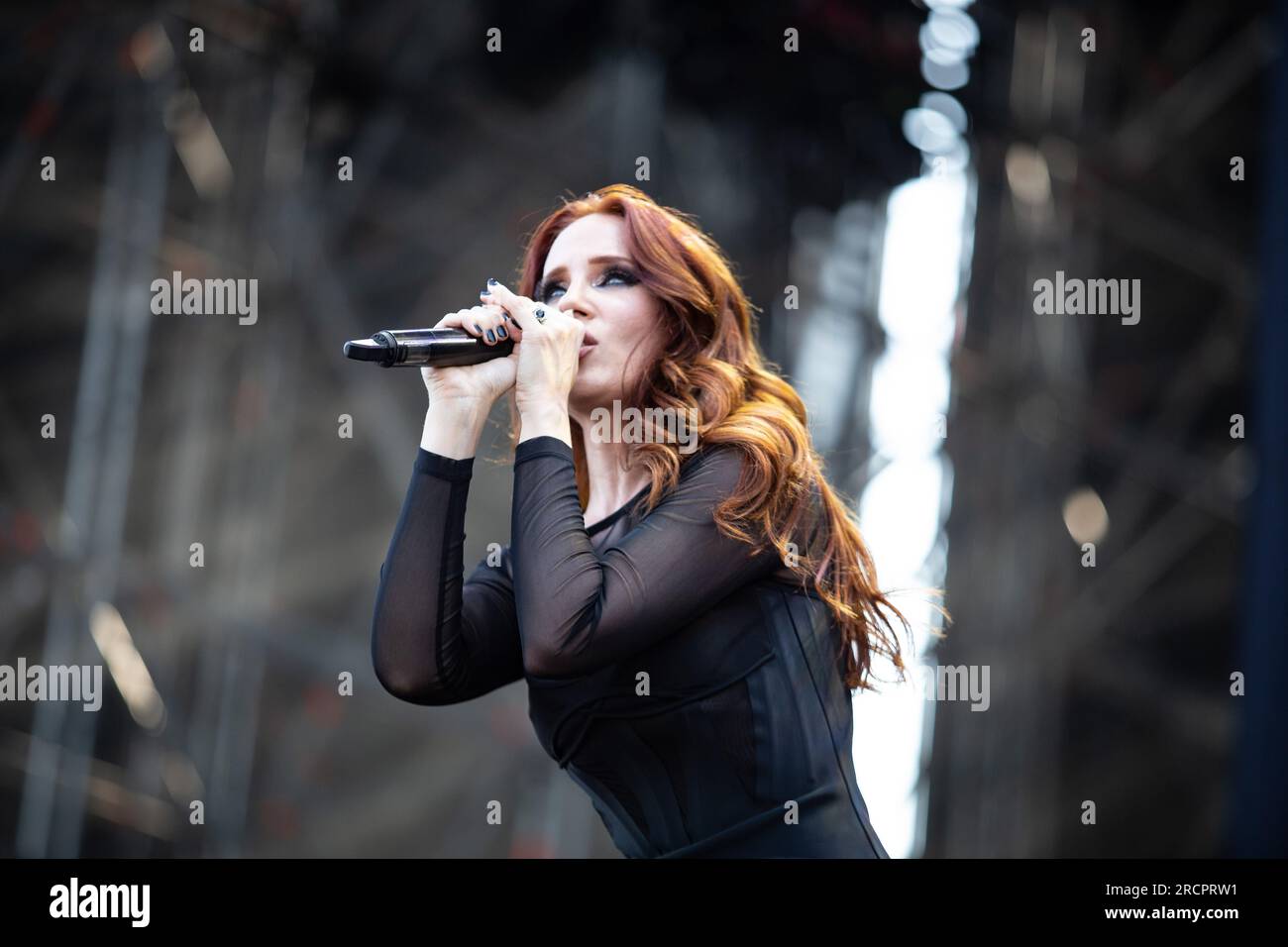 Epica in concerto all'Ippodromo Snai San Siro di Milano. Foto di Davide Merli Foto Stock