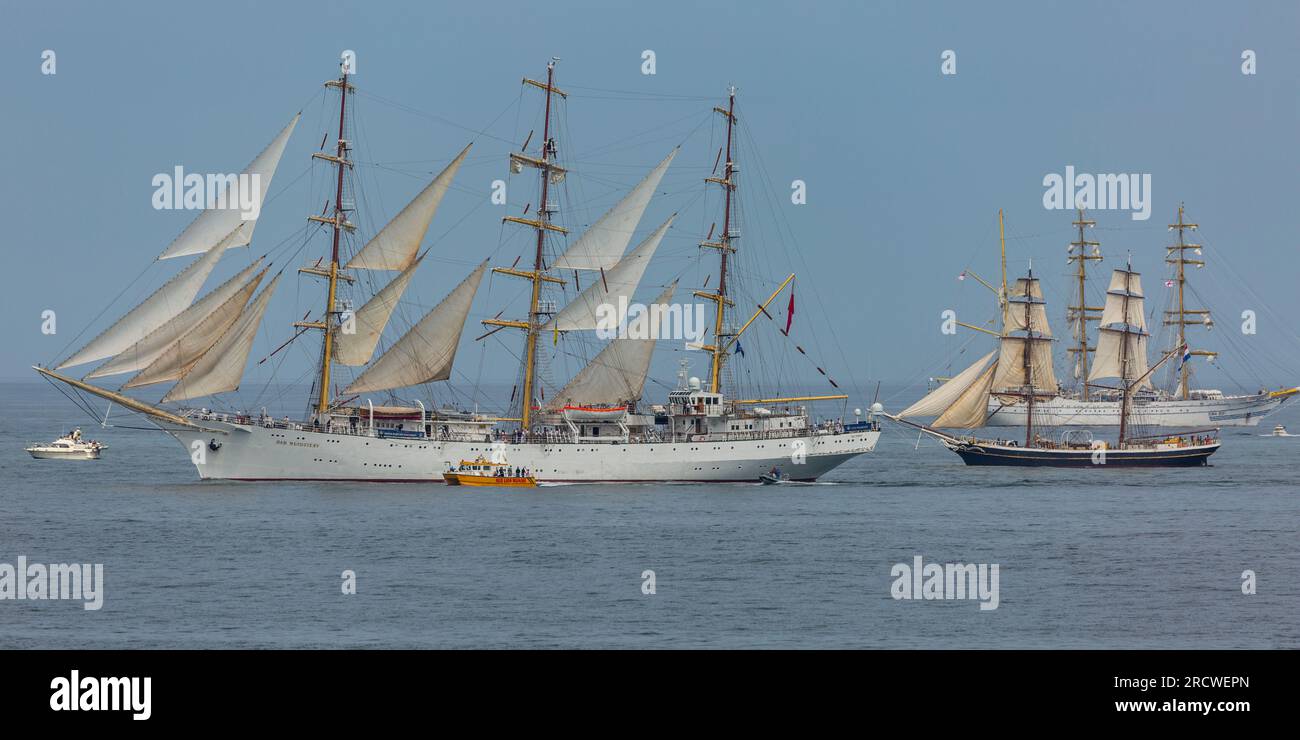 Navi alte a Hartlepool, contea di Durham, Regno Unito Foto Stock