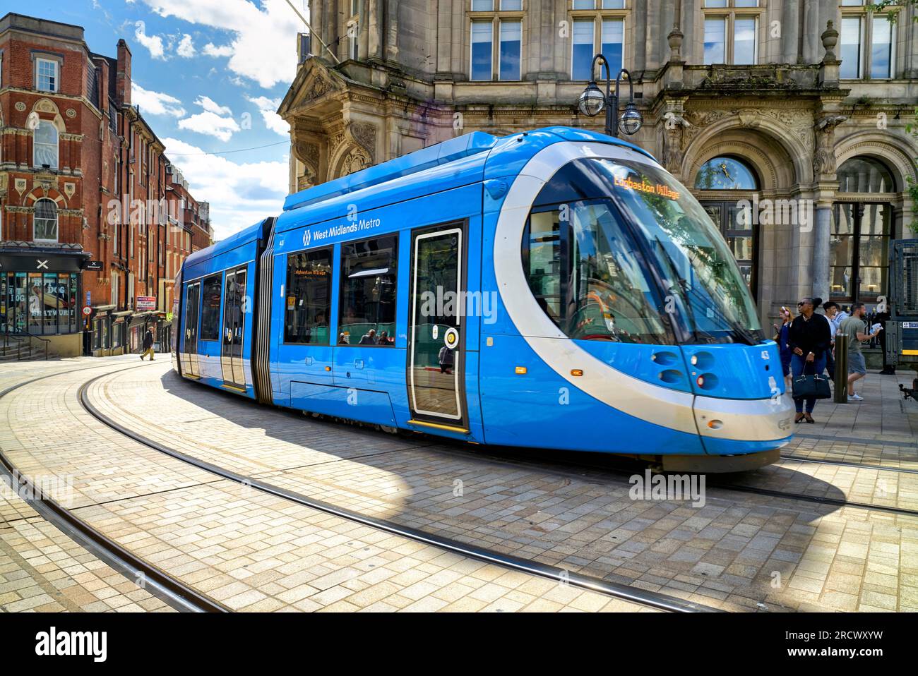 Birmingham tram, Victoria Square, Inghilterra, Regno Unito Foto Stock