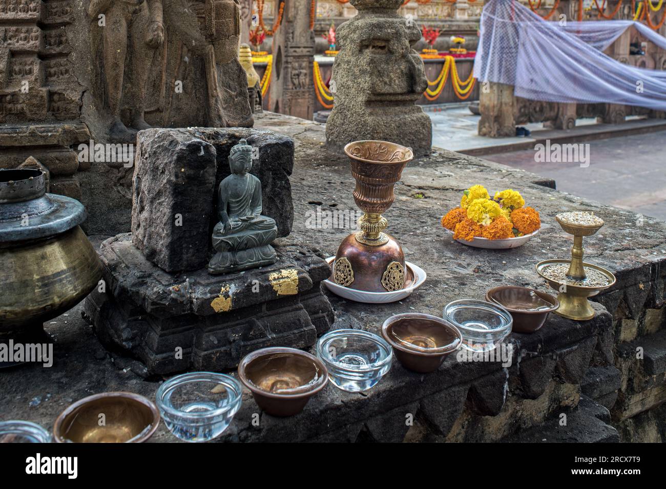 12 25 2014 rituali nella mitologia tibetana al complesso Maha Bodhi Bodhi Bodhgaya Bihar India.Asia Foto Stock