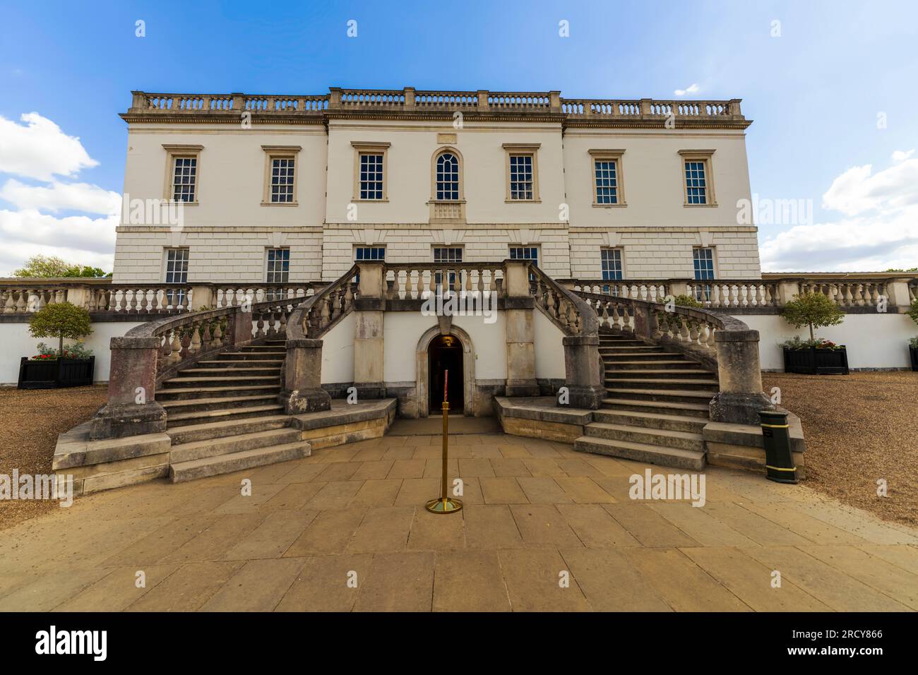 Queen's House a Greenwich, Londra. Un'ex residenza reale, ora una galleria d'arte. Il museo d'arte è ospitato all'interno del primo edificio classico del Regno Unito. Foto Stock