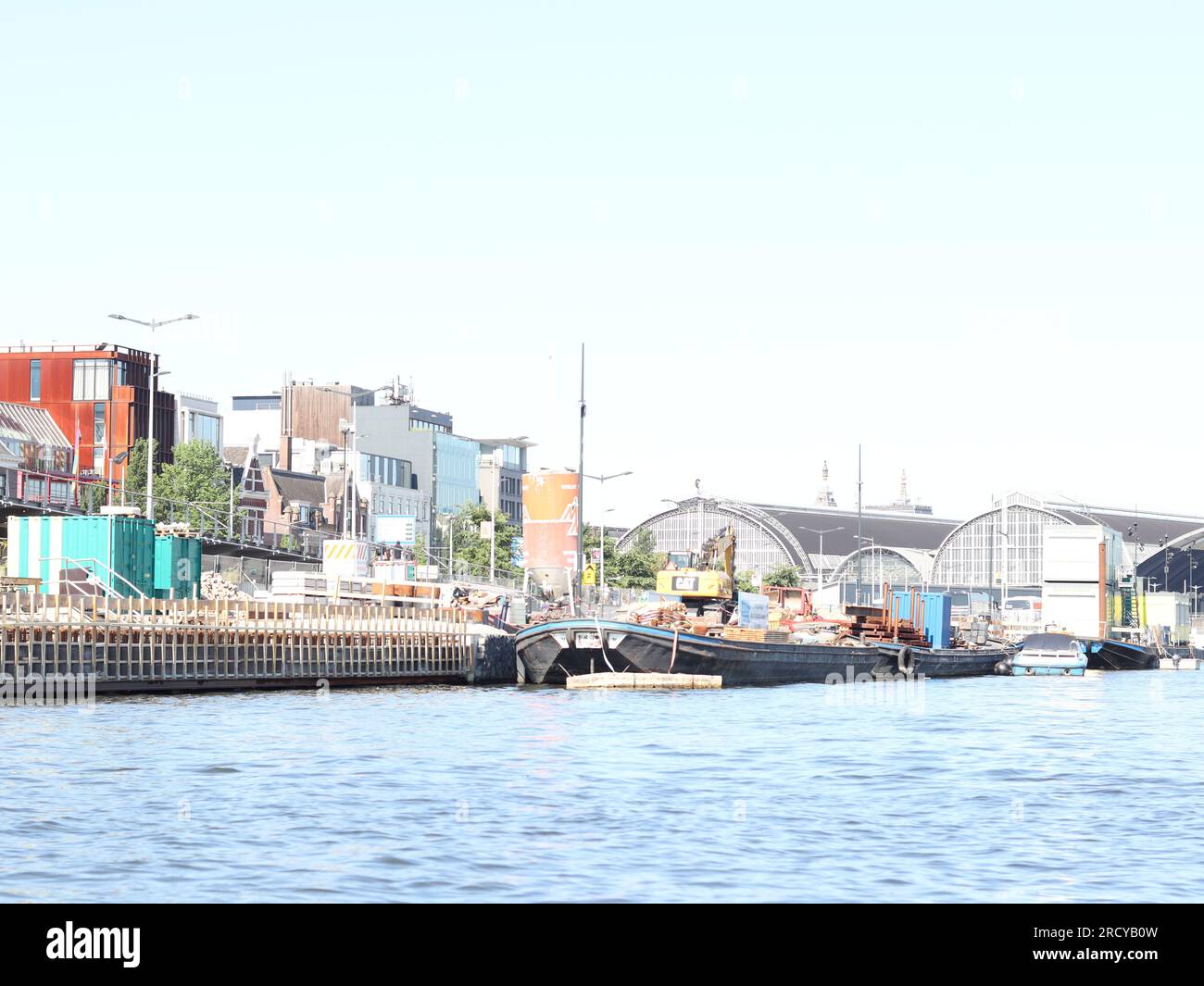 Amstel River ad Amsterdam, Paesi Bassi Foto Stock