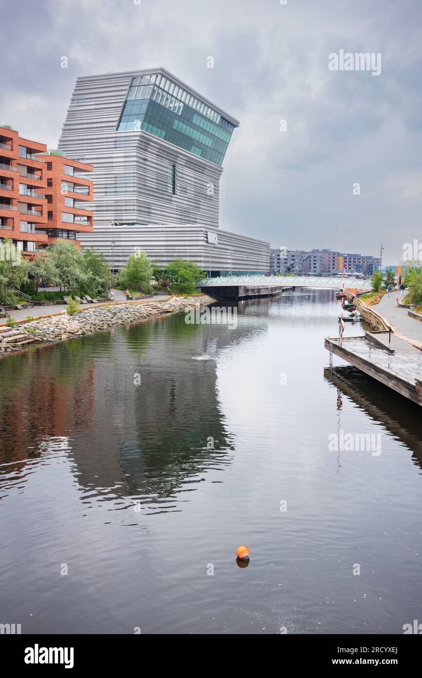 Oslo, Norvegia, 20 giugno 2023: Il Munch Museum è un museo d'arte a Bjørvika, Oslo, dedicato alla vita e alle opere dell'artista norvegese Edvard Foto Stock