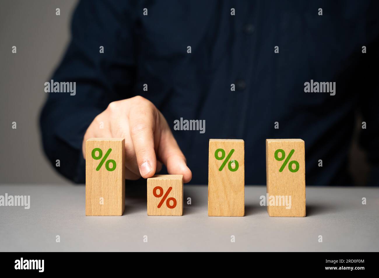 Bassa percentuale tra gli altri. Massimizzare il ritorno sugli investimenti e i risparmi. Riequilibrare le attività, diversificare o riallocare gli investimenti sulla base di econom Foto Stock