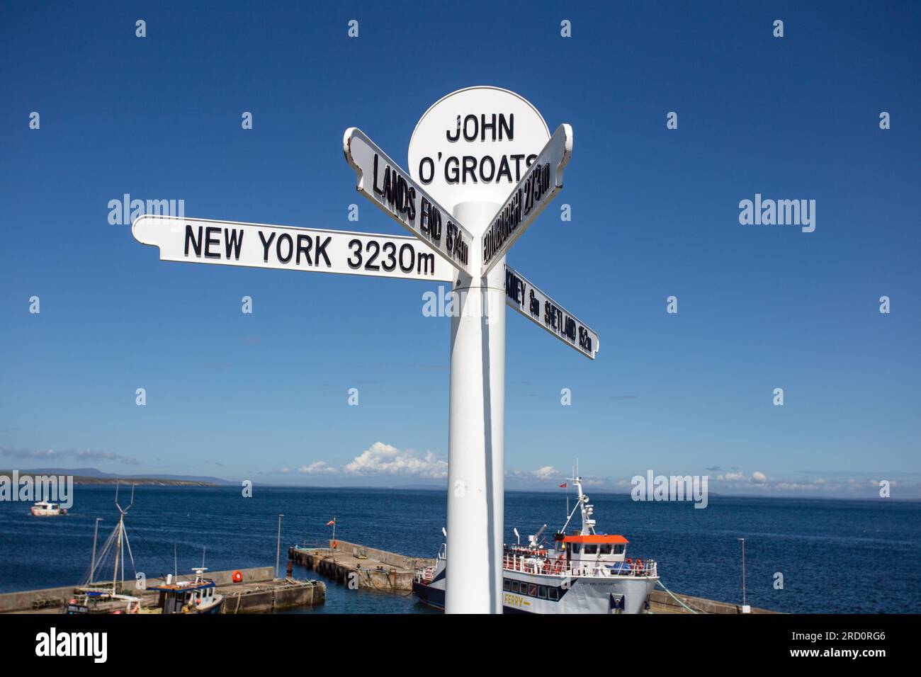 John, o' Groats, Caithness, Scozia, luglio 2023, L'indicazione per l'attrazione turistica. Foto Stock