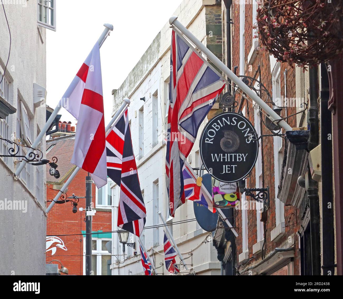 Robinsons Whitby Jet Shop, 6 Sandgate, Whitby, North Yorkshire, Inghilterra, REGNO UNITO, YO22 4 DB Foto Stock