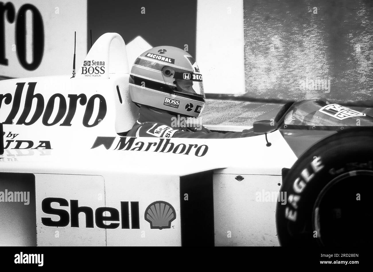 Monte Carlo, Monaco. 15 maggio 1988. Gran Premio di Monaco. Campionato del mondo di F1 1988. #12 Ayrton Senna, brasiliano, sulla sua McLaren Honda. Foto Stock