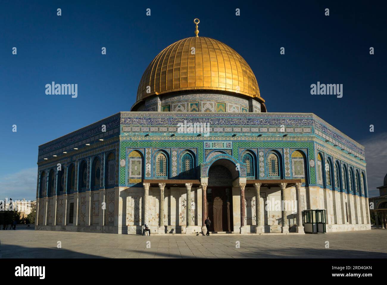 Vista frontale orizzontale della Cupola della roccia sul Monte del Tempio della città Vecchia, Gerusalemme, Israele Foto Stock