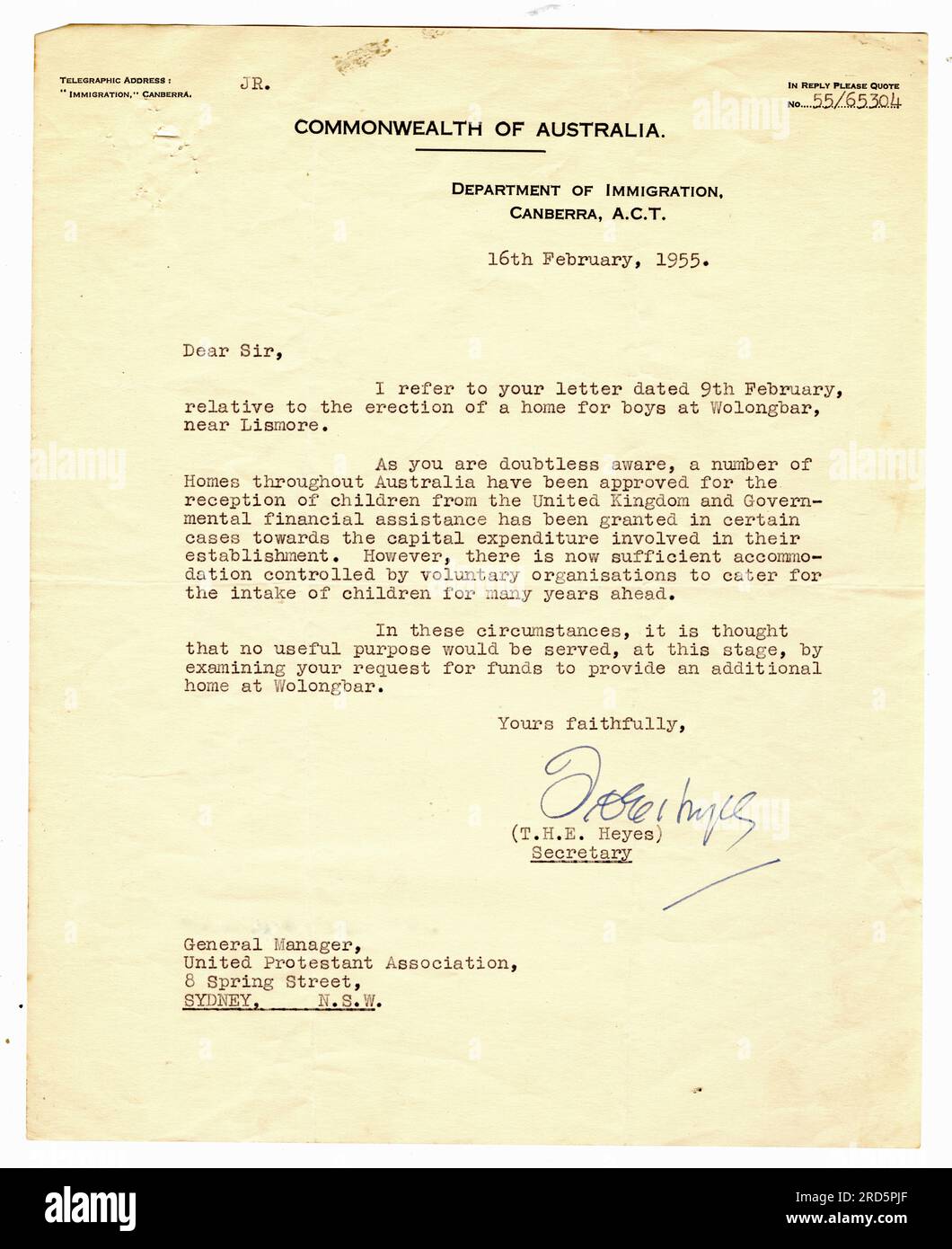 LETTERA STORICA DEL 16 FEBBRAIO 1955 DEL MINISTERO AUSTRALIANO DELL'IMMIGRAZIONE CHE RIFIUTA IL FINANZIAMENTO PER UNA CASA PER BAMBINI AGGIUNTIVA. Foto Stock