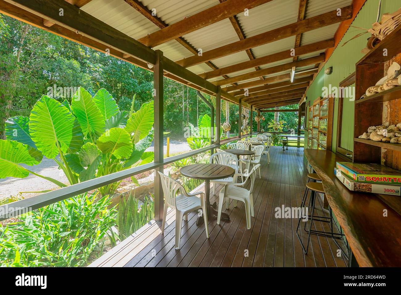 Bar presso il Cape Trib Camping nel Daintree National Park, una popolare destinazione turistica, far North Queensland, FNQ, QLD, Australia Foto Stock