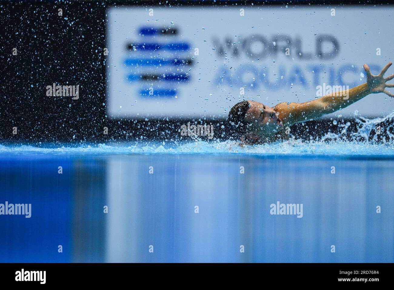 Fukuoka, Giappone. 19 luglio 2023. Gustavo Sanchez della Columbia gareggia durante la finale di nuoto Artistico maschile del World Aquatics Championships 2023 tenutasi a Fukuoka, in Giappone, il 19 luglio 2023. Crediti: Zhang Xiaoyu/Xinhua/Alamy Live News Foto Stock