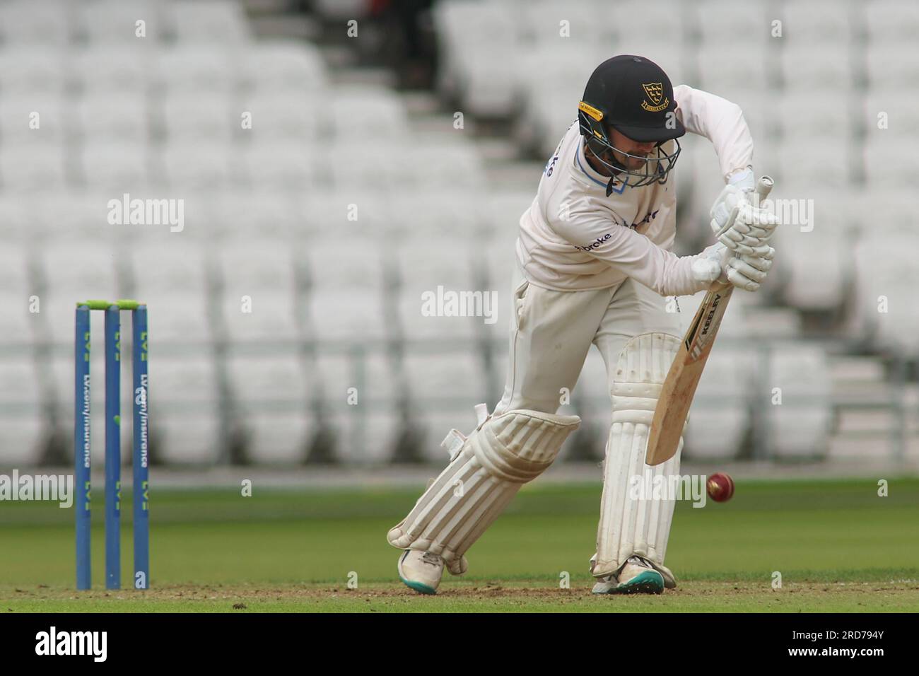 Clean Slate Headingley Stadium, Leeds, West Yorkshire, Regno Unito. 19 luglio 2023. Sussex County Cricket Club nello scontro del campionato della contea di assicurazione presso il Clean Slate Headingley Stadium. Oli Carter del Sussex County Cricket Club batting Credit: Touchlinepics/Alamy Live News Foto Stock