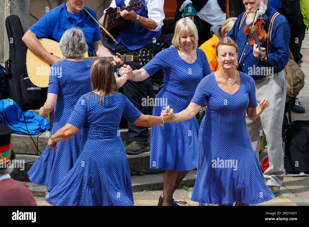 Squadra di ballo Appalachian Fiddle 'n' Feet al Buxton Day of Dance Foto Stock