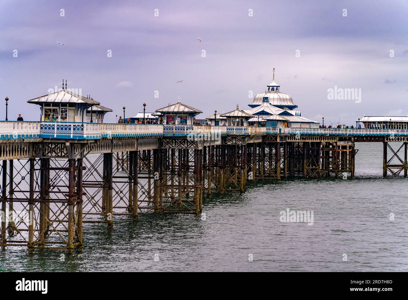 Der viktorianische Pier im Seebad Llandudno, Wales, Großbritannien, Europa | il molo vittoriano della località balneare di Llandudno, Galles, Regno Unito Foto Stock