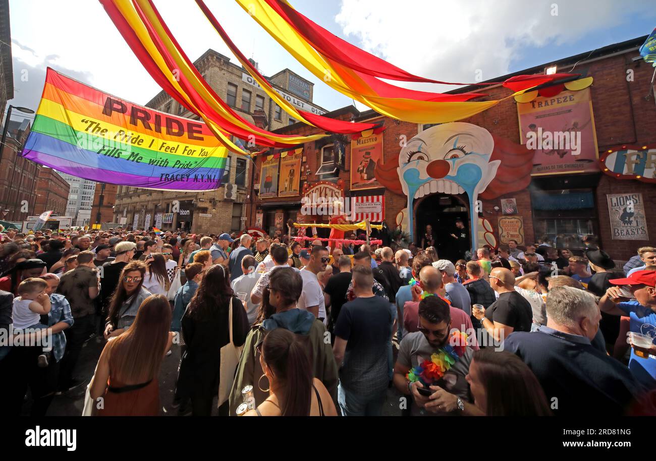 Manchester Pride - Canal Street / Bloom Street, Manchester, Inghilterra, Regno Unito, M1 3EZ Foto Stock