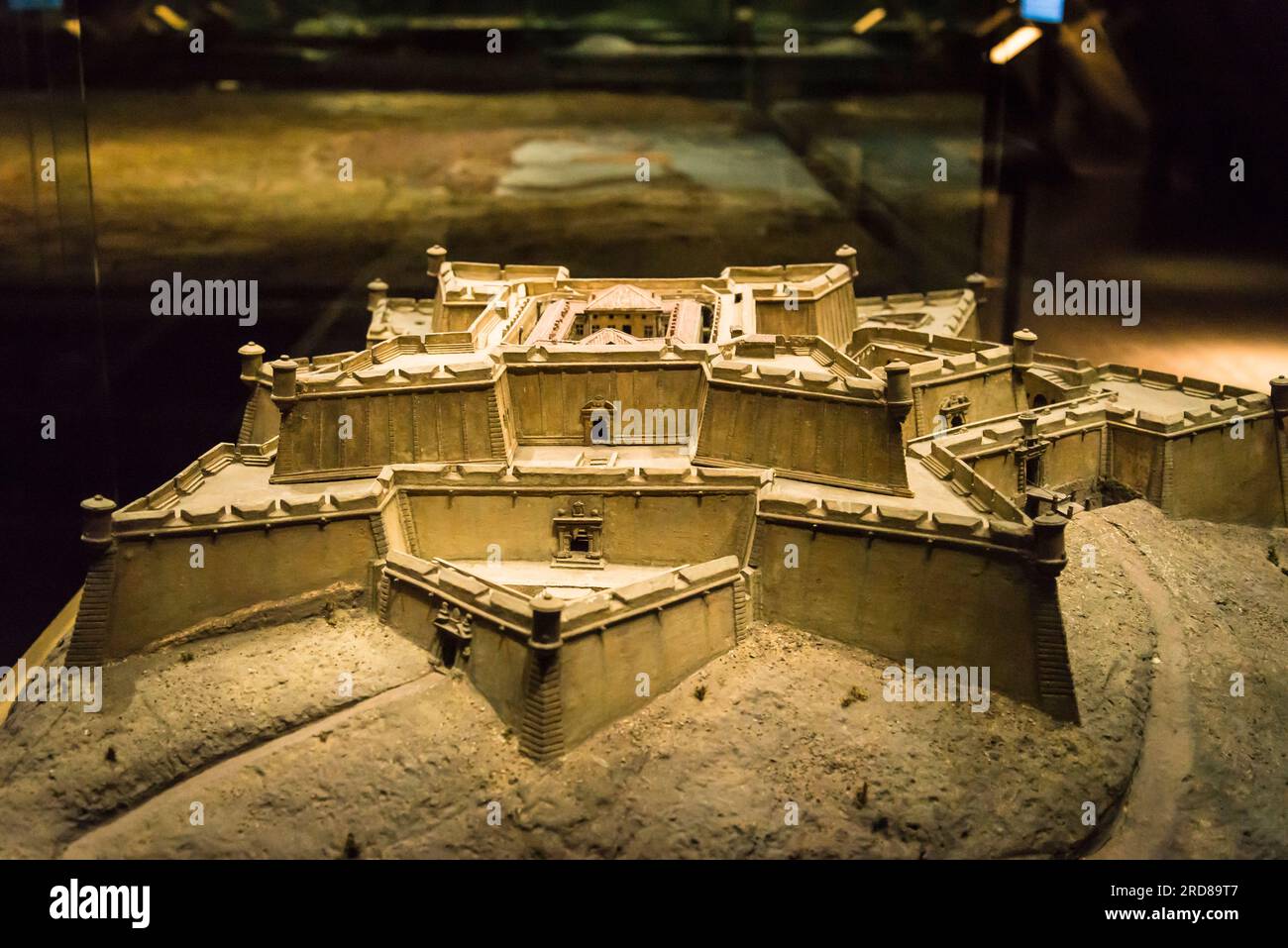 Modello di forte a Marsiglia, il museo Relief Maps o Musée des Planes-Reliefs è un museo di modelli militari situato all'interno dell'Hôtel des Invalides, Parigi Foto Stock