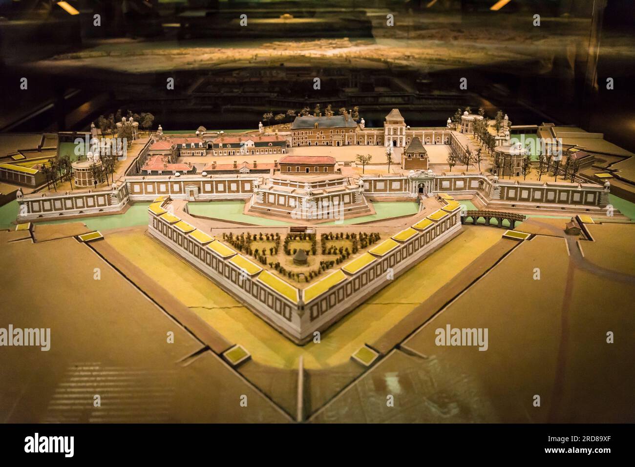 Modello di castello di Bordeaux , il museo delle carte di soccorso o Musée des Planes-Reliefs è un museo di modelli militari situato all'interno del Hôtel des Invalides, Foto Stock