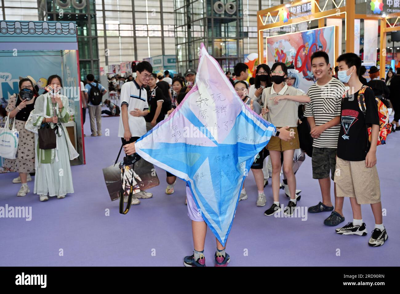 Shenzhen, Cina. 19 luglio 2023. I turisti si vestono come i loro personaggi preferiti per cosplay al 12 ° Shenzhen Cartoon and Animation Festival a Shenzhen, provincia del Guangdong, Cina, il 19 luglio 2023. (Foto di Costfoto/NurPhoto) credito: NurPhoto SRL/Alamy Live News Foto Stock