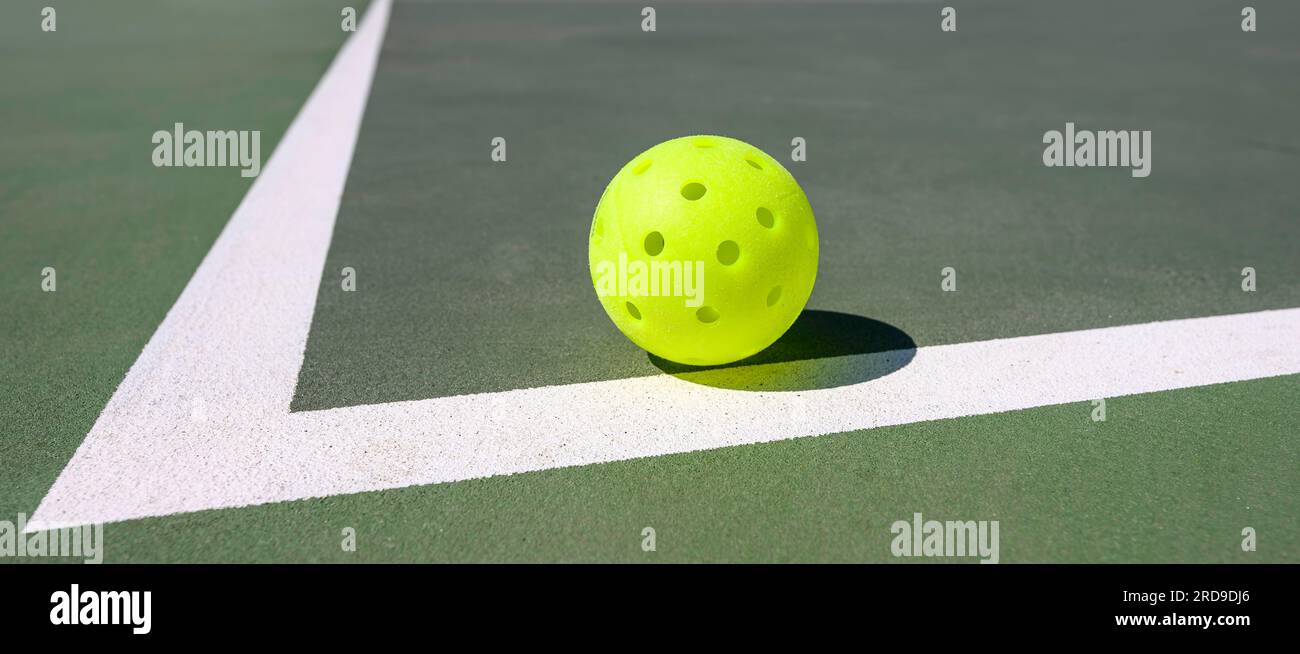 Pickleball su un campo Foto Stock