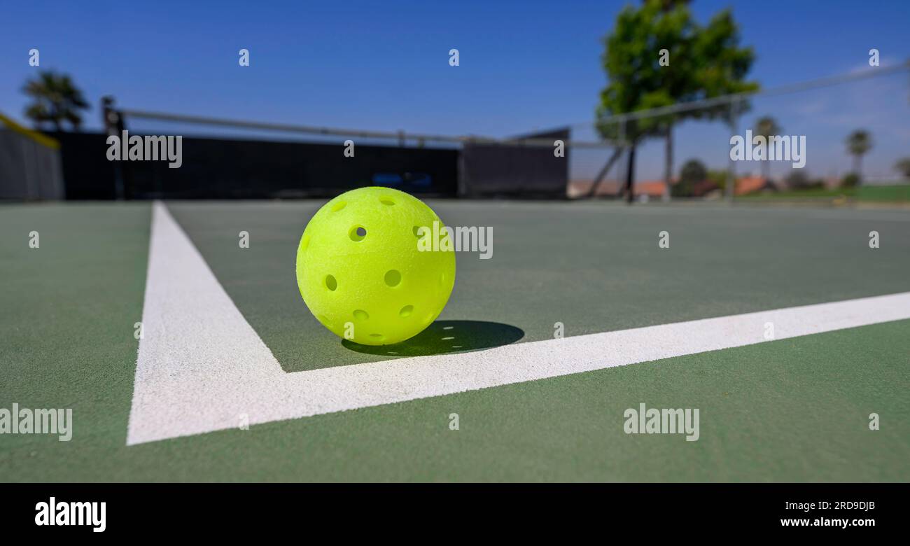 Pickleball su un campo Foto Stock