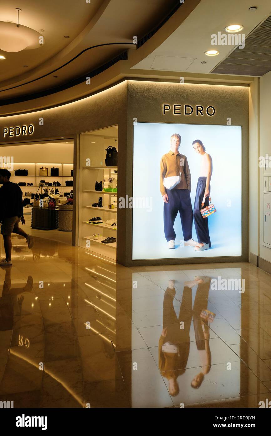 Negozio di abbigliamento e accessori di marca Pedro al centro commerciale Taipei 101 a Taipei, Taiwan; fondato a Singapore; negozio al dettaglio per uomo e donna Foto Stock