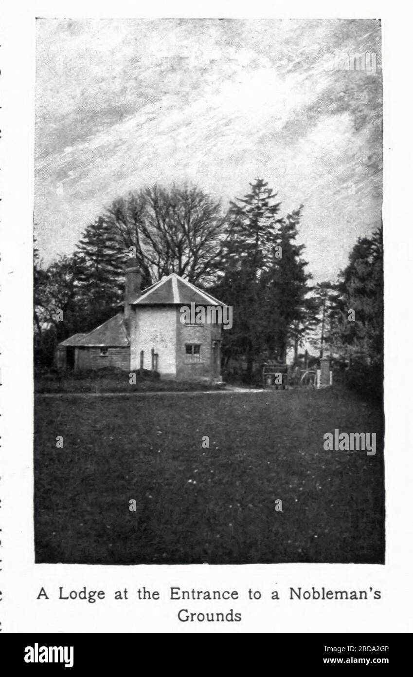 A Lodge at the Entrance to a Nobleman's Grounds fotografia in bianco e nero dal libro ' Among English Hedgerows' di Clifton Johnson, 1865-1940 data di pubblicazione 1899 ristampata nel 1914 Publisher New York : The Macmillan co.; London, Macmillan and co., ltd. Foto Stock A Lodge at the Entrance to a Nobleman's Grounds fotografia in bianco e nero dal libro ' Among English Hedgerows' di Clifton Johnson, 1865-1940 data di pubblicazione 1899 ristampata nel 1914 Publisher New York : The Macmillan co.; London, Macmillan and co., ltd. Foto Stock