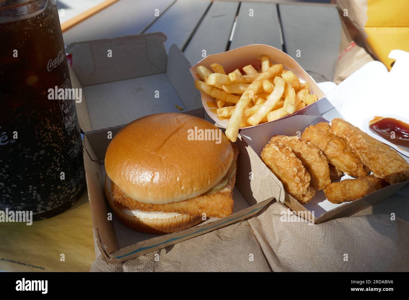 Los Angeles, California, USA 19 luglio 2023 McDonalds il 19 luglio 2023 a Los Angeles, California, USA. Foto di Barry King/Alamy Stock Photo Foto Stock