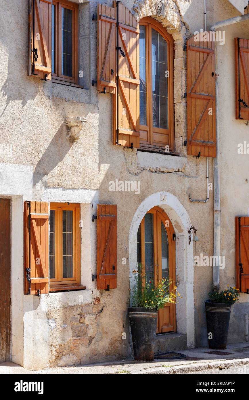 Architettura tipica Mouthier-Haute-Pierre Doubs Bourgogne-Franche-Comte France Foto Stock