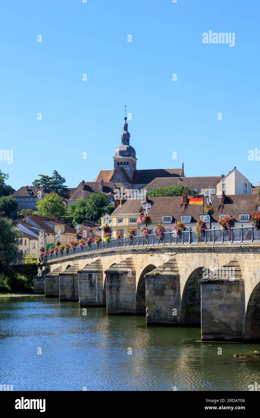 Pont de Pierre sul fiume Saone Gray Vesoul Haute-Saone Bourgogne-Franche-Comte France Foto Stock
