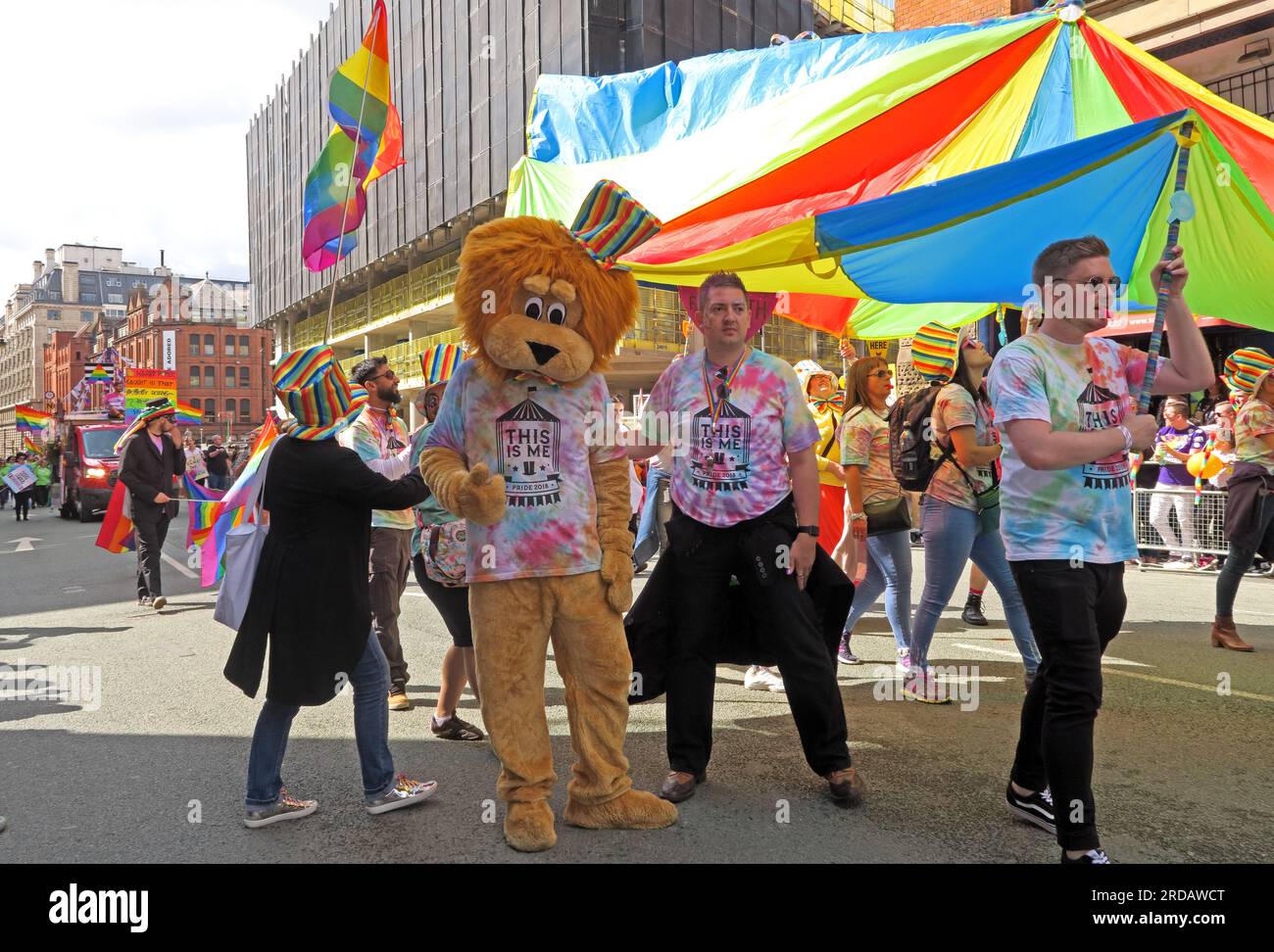 Gay Bear alla sfilata del Manchester Pride Festival, 36 Whitworth Street, Manchester, Inghilterra, Regno Unito, M1 3NR Foto Stock